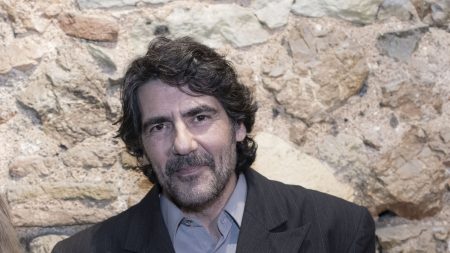 Αντώνης Καρυστινός