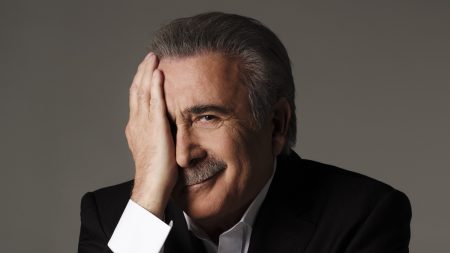 Αλ Τσαντίρι Νιουζ, Λάκης Λαζόπουλος