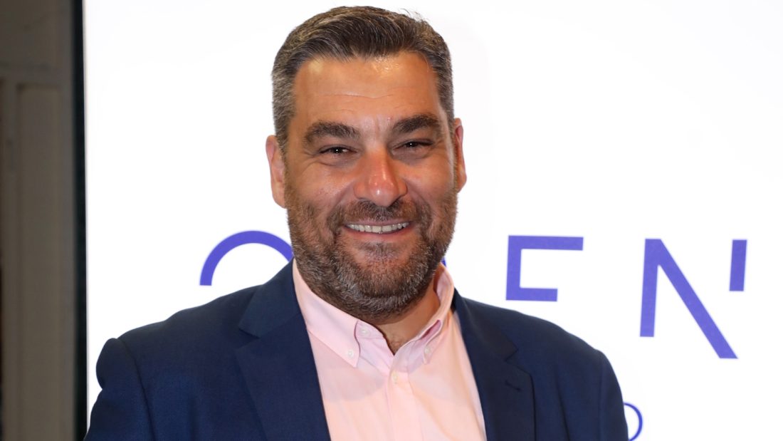 Μάνος Νιφλής