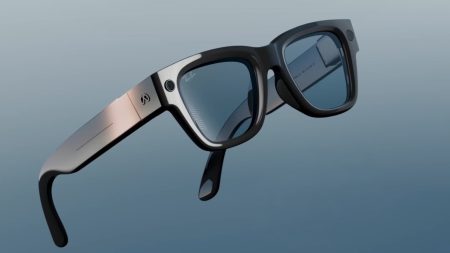 Meta: Εξετάζει την προσθήκη facial recognition στα smart γυαλιά της