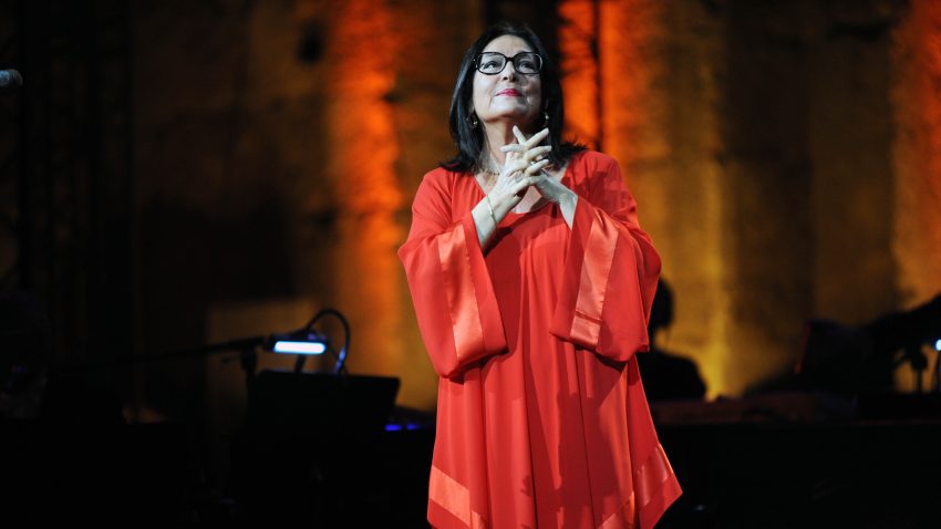 Στα γαλλικά Grammy θα τιμηθεί η Νάνα Μούσχουρη