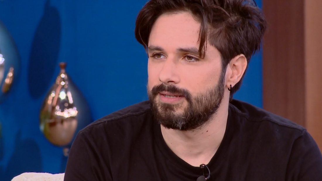 Γιάννης Νιάρρος