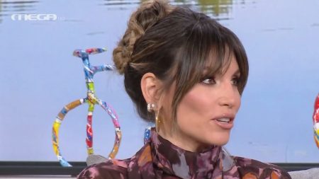 Αθηνά Οικονομάκου