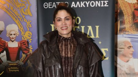 Μαίρη Συνατσάκη