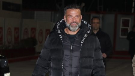 Κώστας Σόμμερ