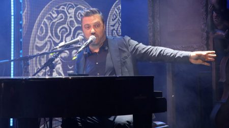 Γιώργος Θεοφάνους