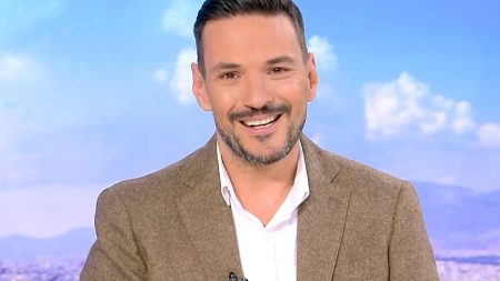 Κώστας Τσουρός