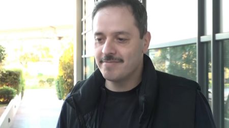 Αλέξανδρος Τσουβέλας