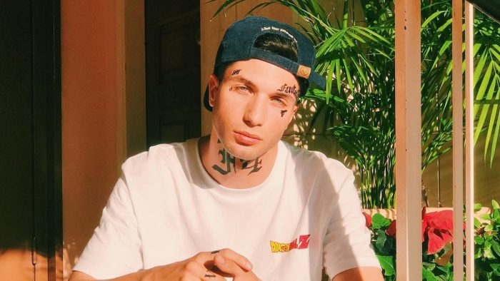 Συγκλονίζει ο Γιάννης Αεράκης: «Ξεκινάμε χημειοθεραπείες, αδέλφια, σύντομα θα με δείτε καραφλό – Ελπίζω να τα καταφέρουμε»