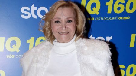 Νέλλη Γκίνη