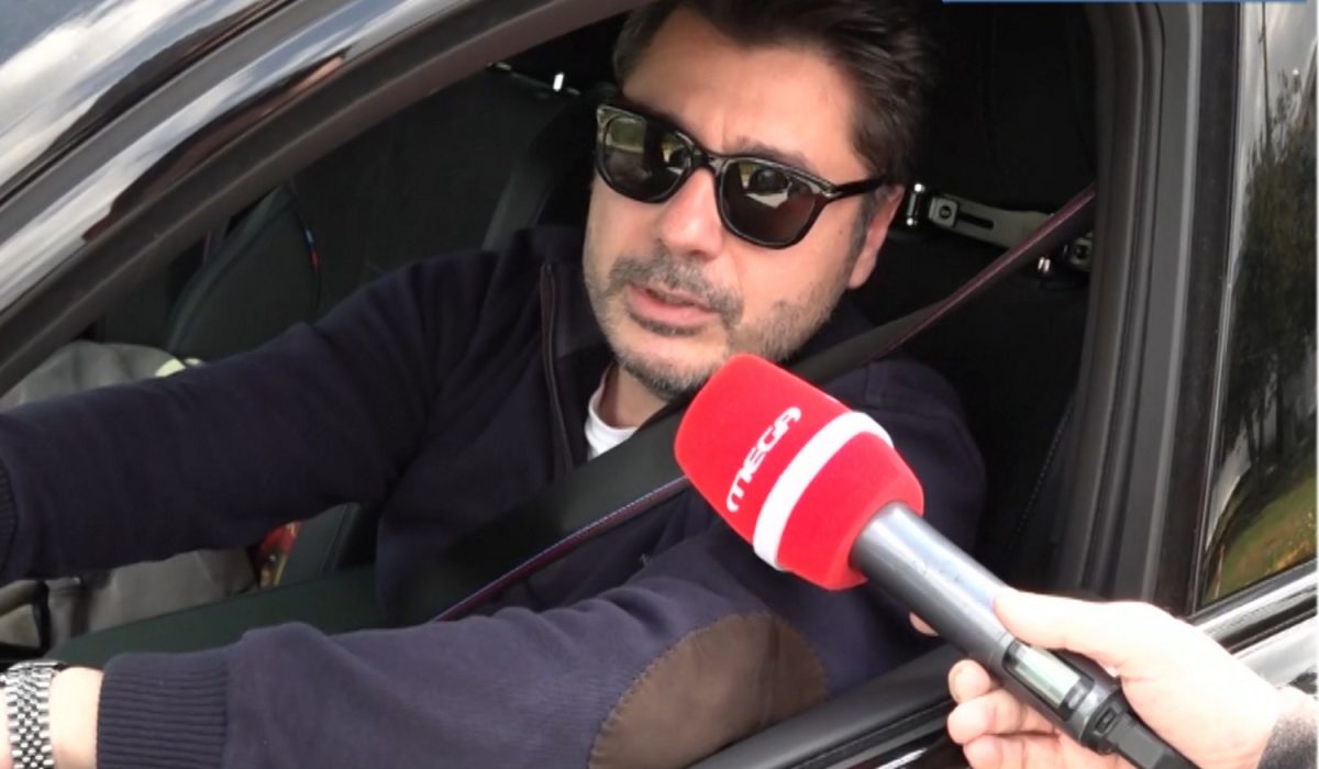 Λάμπρος Κωνσταντάρας