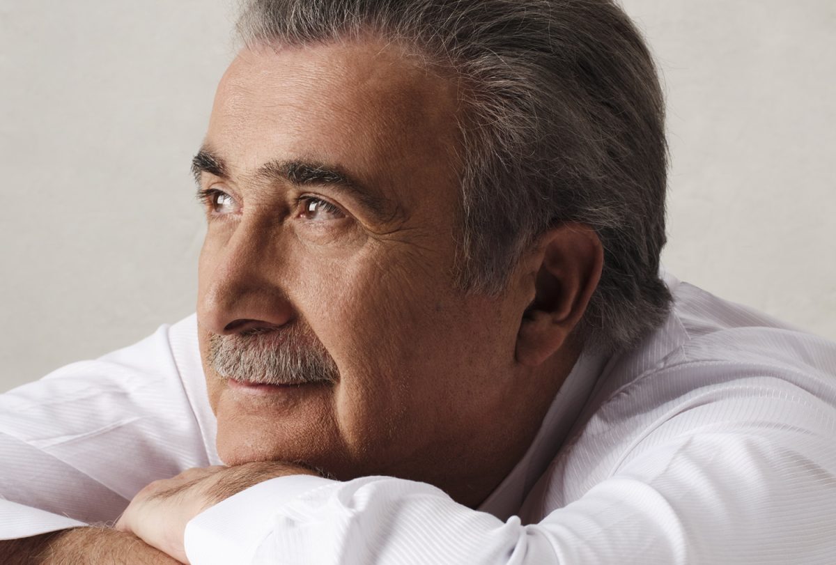 Αλ Τσαντίρι Νιουζ, Λάκης Λαζόπουλος