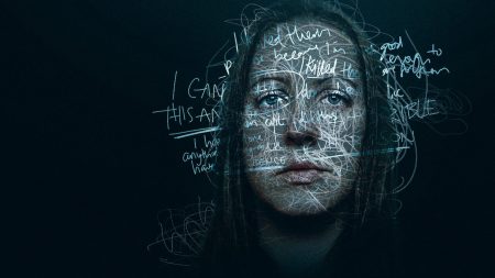 Lucy Letby: Η «αγγελική» νοσοκόμα που έγινε ο χειρότερος εφιάλτης κάθε γονιού – Αυτό τo ντοκιμαντέρ του Netflix δεν πρέπει να το δεις μόνος σου