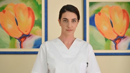 Να μ' αγαπάς, Ευφημία Καλογιάννη