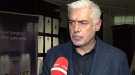 Αντώνης Νικοπολίδης