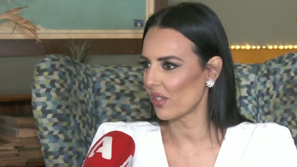 Όλγα Λαφαζάνη