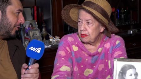 Νεφέλη Ορφανού