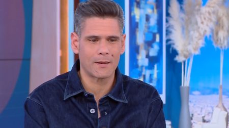 Δημήτρης Ουγγαρέζος για Γιώργο Μαρίνο: «Δεν το έχω ξαναπεί – Βλέπαμε το αρχείο του για να φτιάξουμε ένα site»