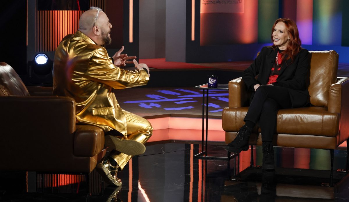 Εβελίνα Παπούλια