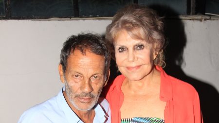 Μαρινέλλα, Σταύρος Ξαρχάκος