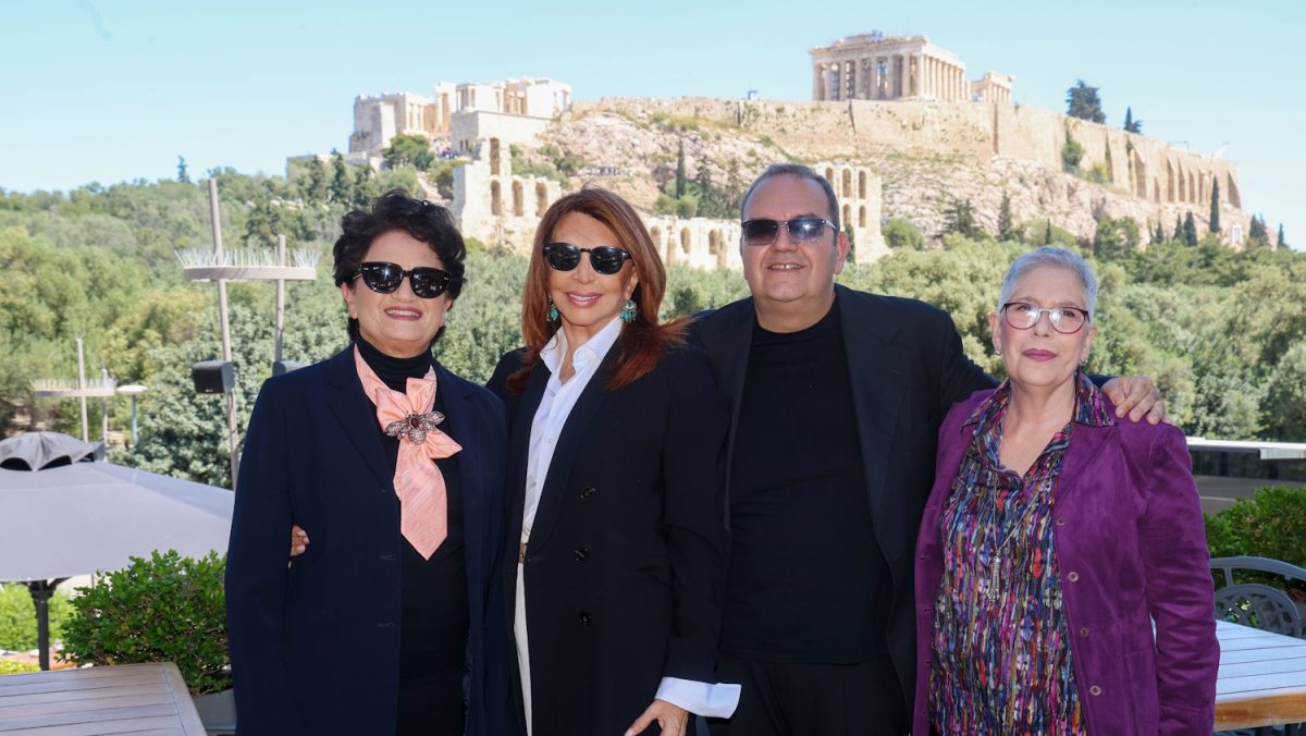 Μιμή Ντενίση, Άλκηστις Πρωτοψάλτη