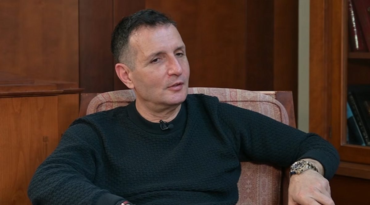 Δημήτρης Μπάσης