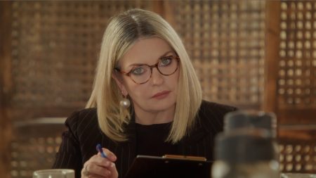 Να Μ’ Αγαπάς: Η Σοφία δέχεται σκληρό πλήγμα από τον Άγγελο