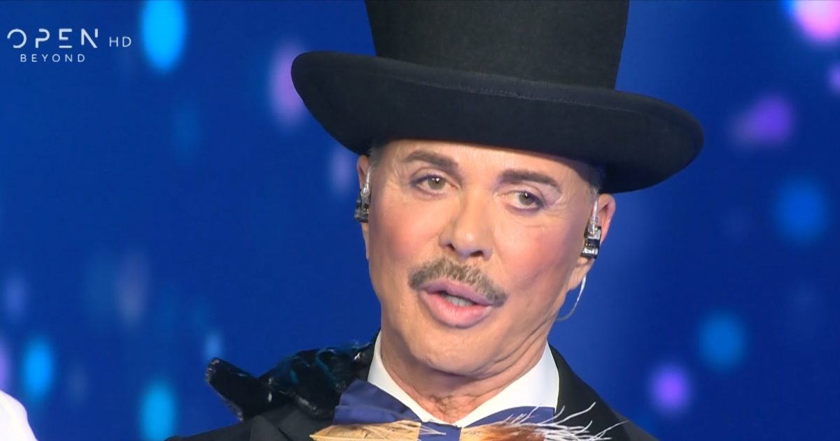 Λάκης Γαβαλάς