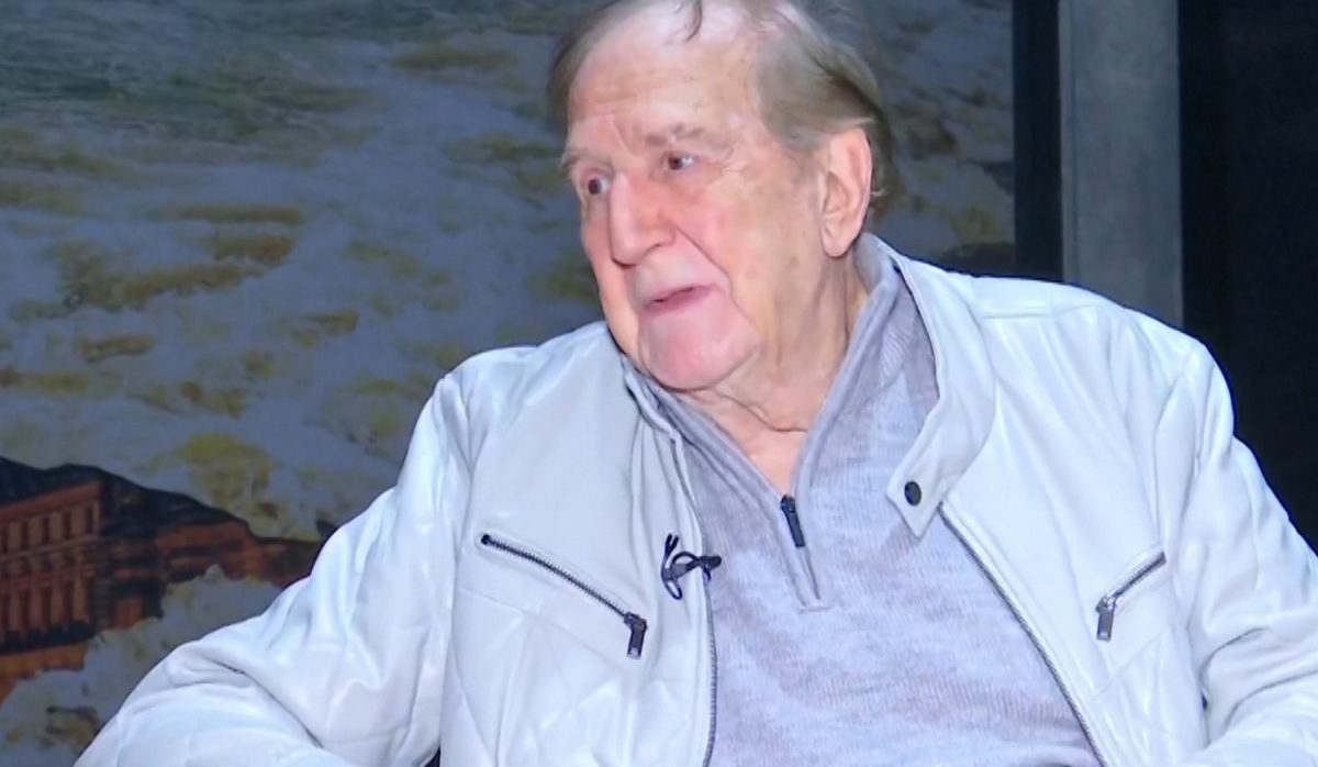 Γιώργος Κωνσταντίνου