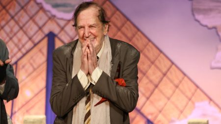 Γιώργος Κωνσταντίνου