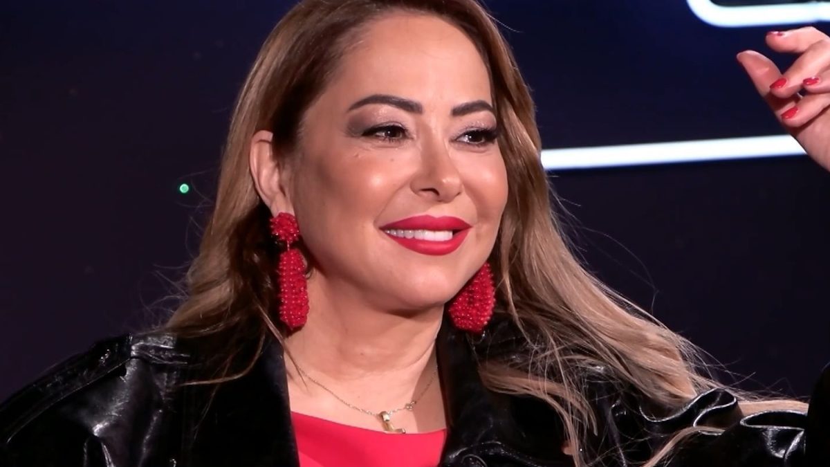 Μελίνα Ασλανίδου