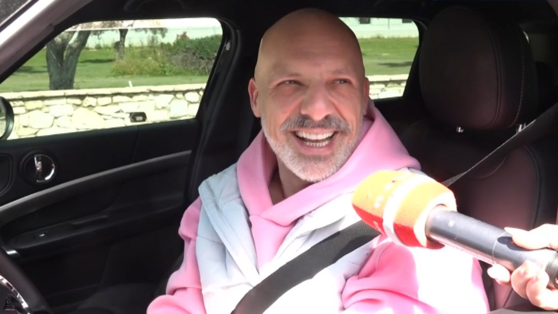 Νίκος Μουτσινάς