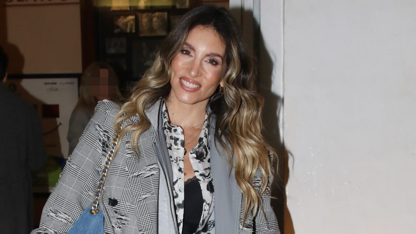 Αθηνά Οικονομάκου