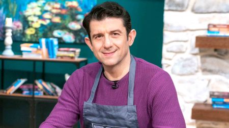 Μιχάλης Οικονόμου