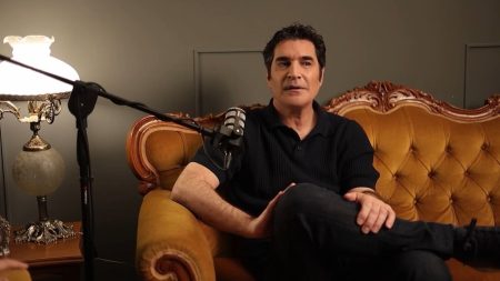 Χριστόφορος Παπακαλιάτης