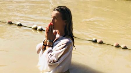 Η Πηγή Δεβετζή για τη βάφτισή της στον Ιορδάνη Ποταμό: «Αξέχαστη εμπειρία που θέλω να ξαναζήσω»