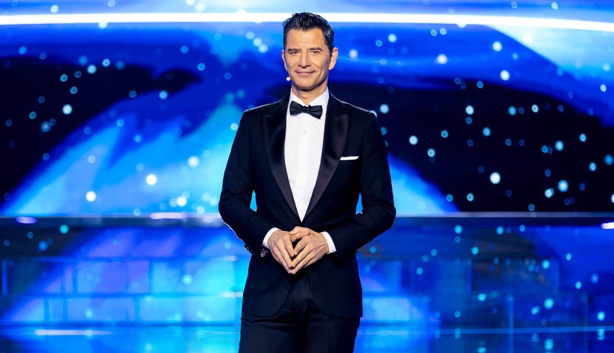 YFSF, Σάκης Ρουβάς