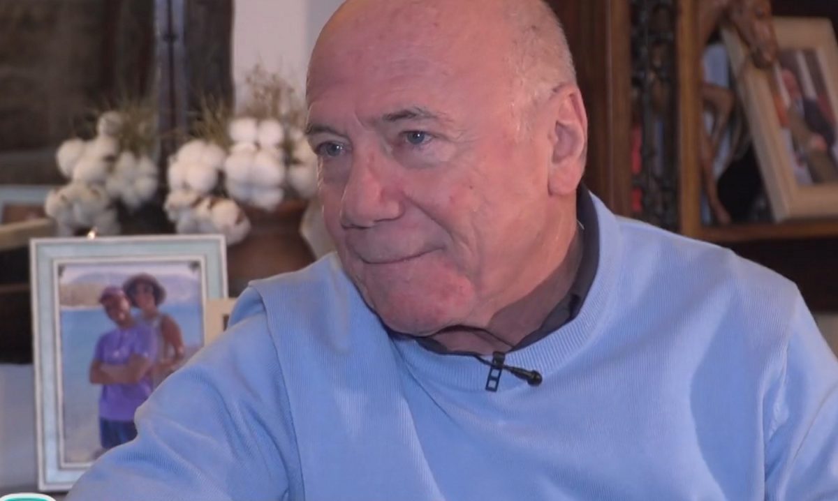 Μένιος Σακελλαρόπουλος