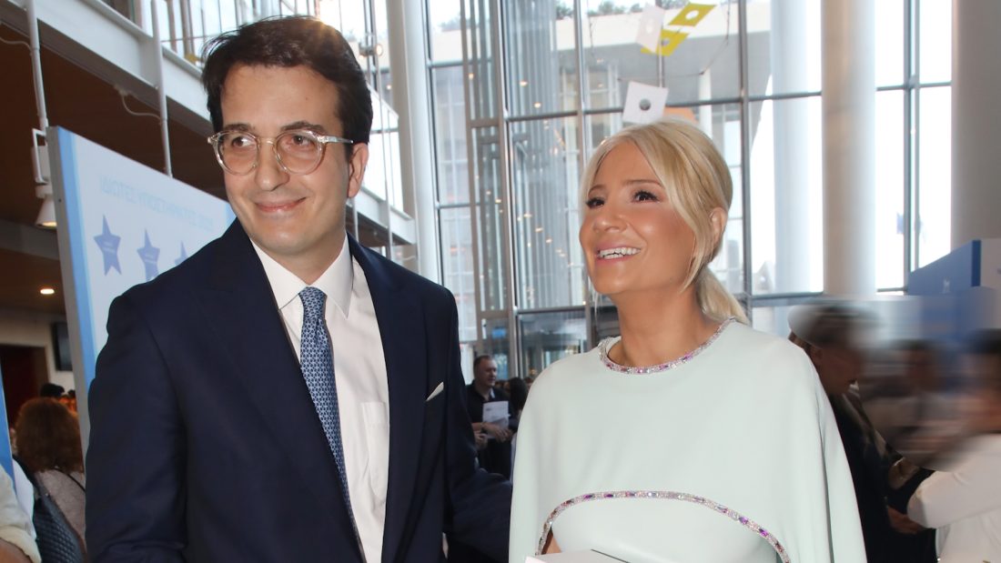 Φαίη Σκορδά: Η πρώτη δημόσια εμφάνιση με τον σύντροφό της Αλέξανδρο Αθανασιάδη πριν από τον γάμο