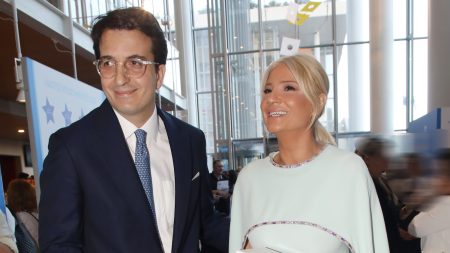 Φαίη Σκορδά: Η πρώτη δημόσια εμφάνιση με τον σύντροφό της Αλέξανδρο Αθανασιάδη πριν από τον γάμο