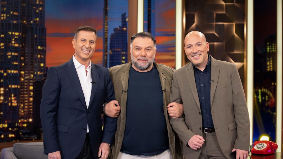 The 2Night Show: Τέσσερις καλεσμένοι απόψε για τον Γρηγόρη Αρναούτογλου