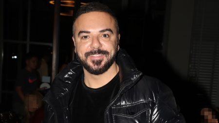 Τριαντάφυλλος