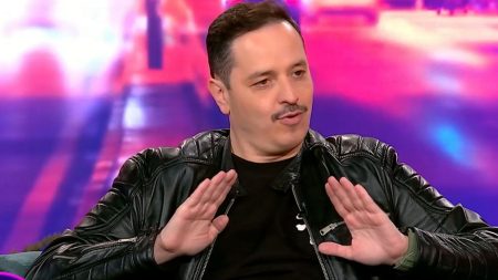 Αλέξανδρος Τσουβέλας