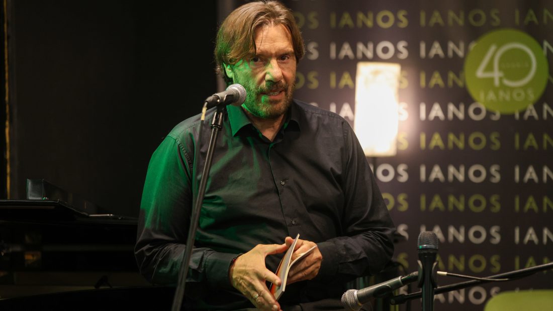 Στράτος Τζώρτζογλου