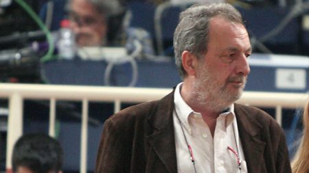 Στρατής Λιαρέλης