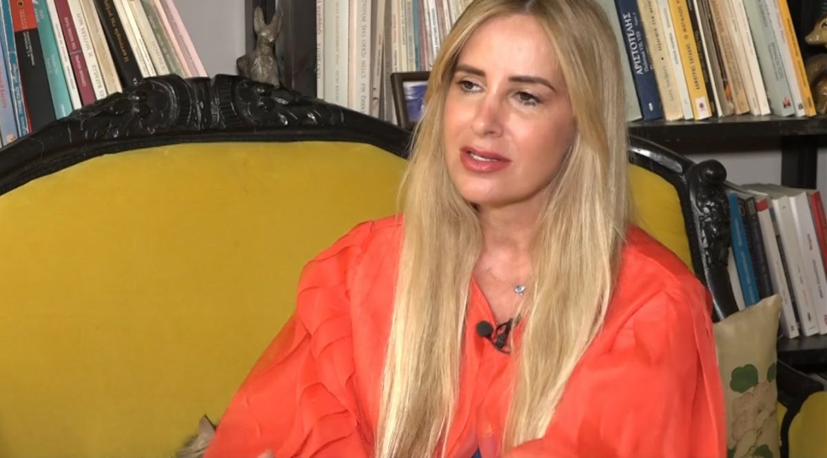Τζούλη Αγοράκη