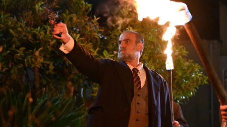 Άγιος Έρωτας: Ο Μαρκόπουλος πυροβολεί τον Λεωνίδα