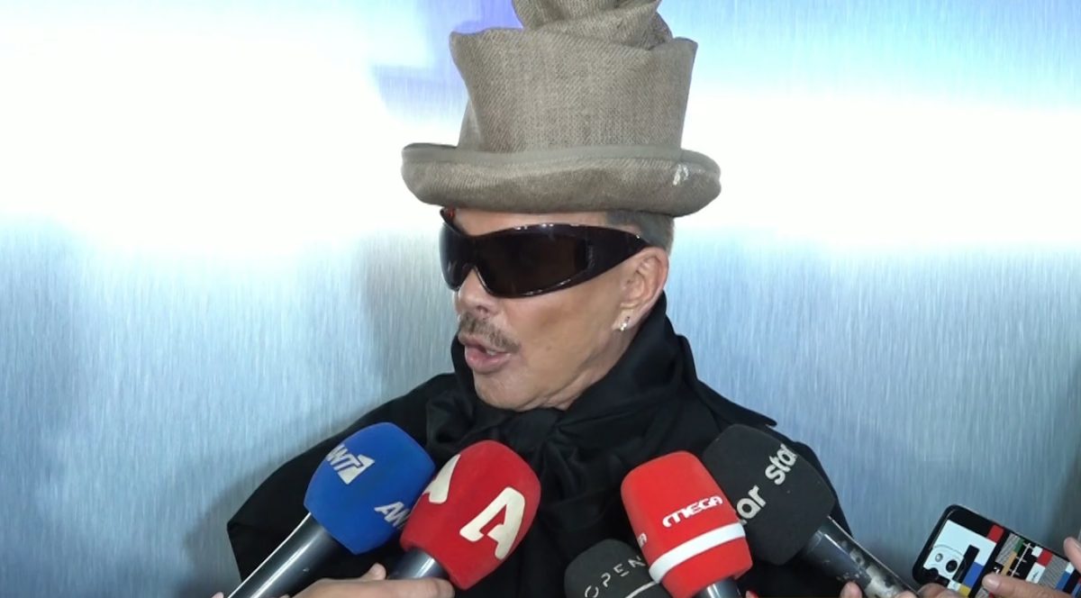 Λάκης Γαβαλάς