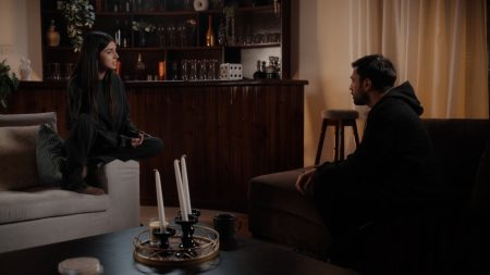 Γη της Ελιάς: Ο Μανώλης λέει για πρώτη φορά «σ’ αγαπώ» στην Αμαλία