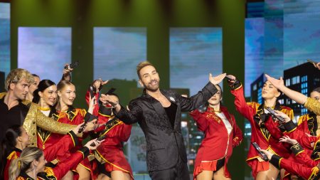 J2US: Κέλλυ Κελεκίδου και Βασίλης Δήμας απογειώνουν το κέφι στο 11ο live